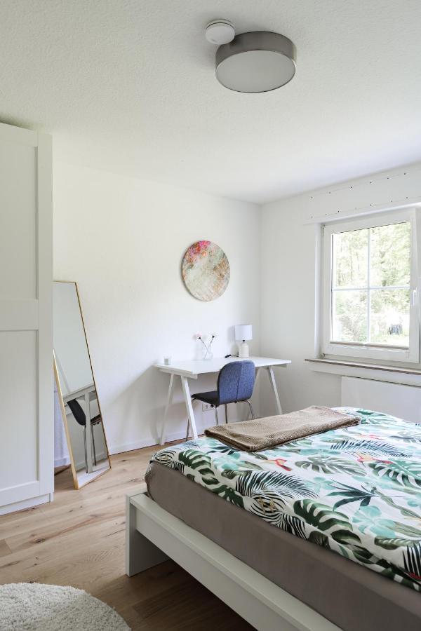 Grosse Gemutliche Wohnung Mit Waldblick Cologne Exterior photo